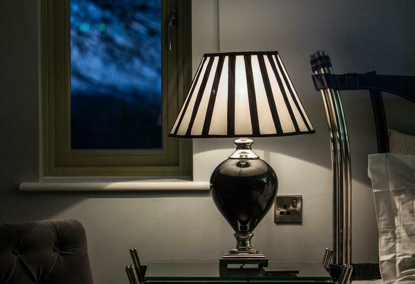 חדר סופריור עם מיטת קינג, Eagle Mill Luxury Rooms