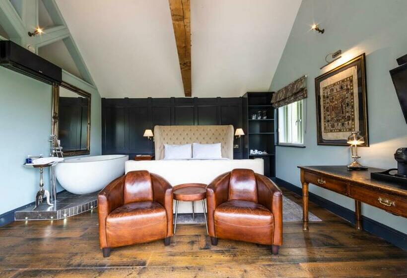 חדר סופריור עם מיטת קינג, Eagle Mill Luxury Rooms