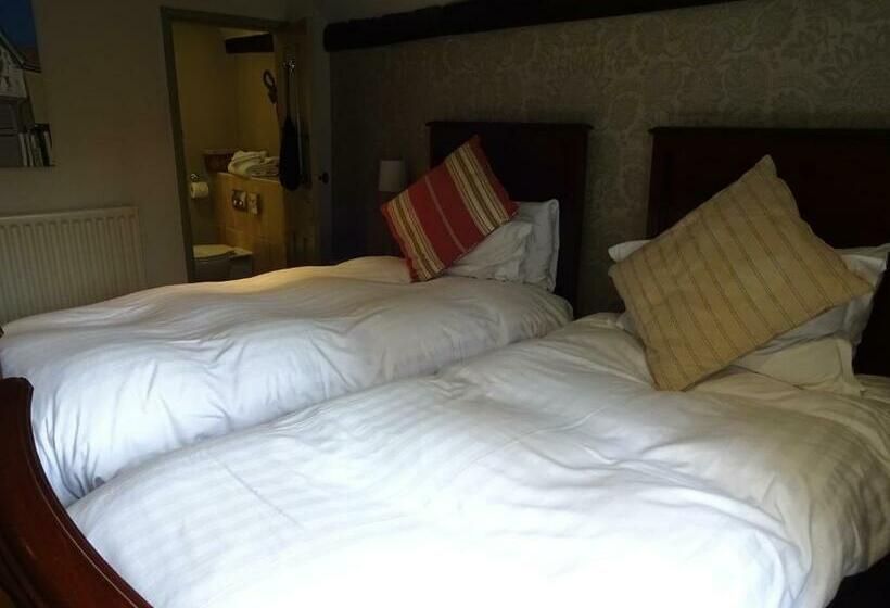 标准间, The Cross Keys