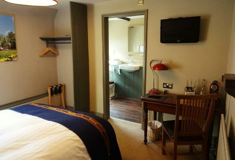 标准间, The Cross Keys