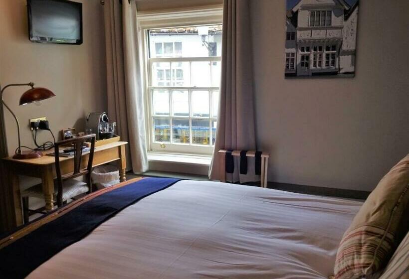 标准间, The Cross Keys