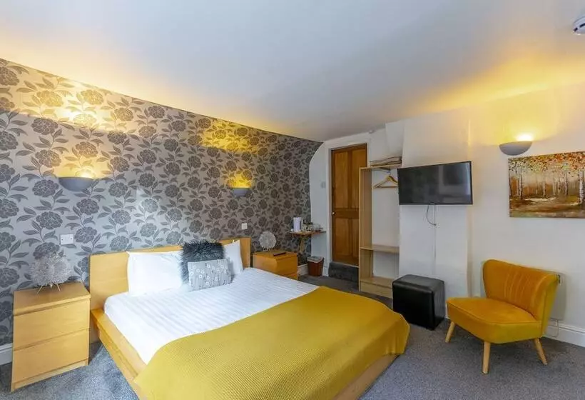 Standard Kolmen Hengen Huone, The Forest Lodge