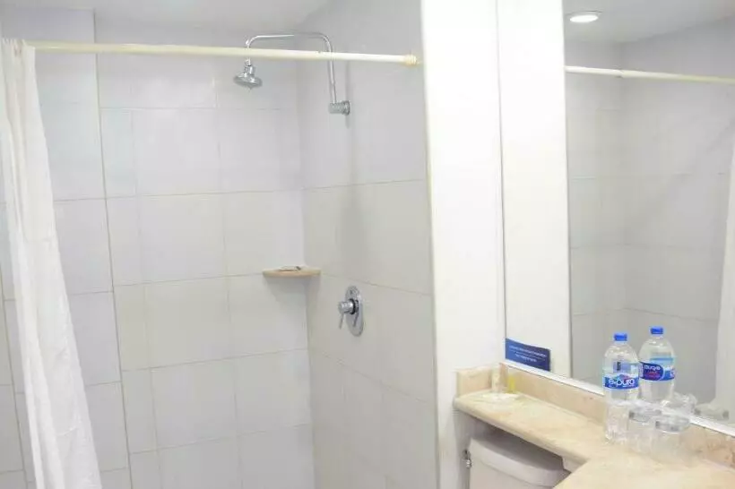 ２ダブルベッドのスタンダードルーム, Best Western Minatitlan