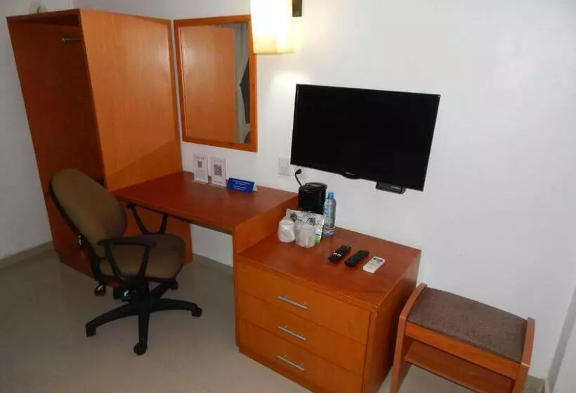 ２ダブルベッドのスタンダードルーム, Best Western Minatitlan