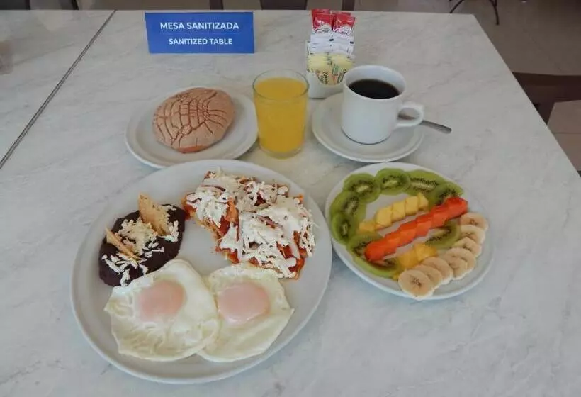 ２ダブルベッドのスタンダードルーム, Best Western Minatitlan