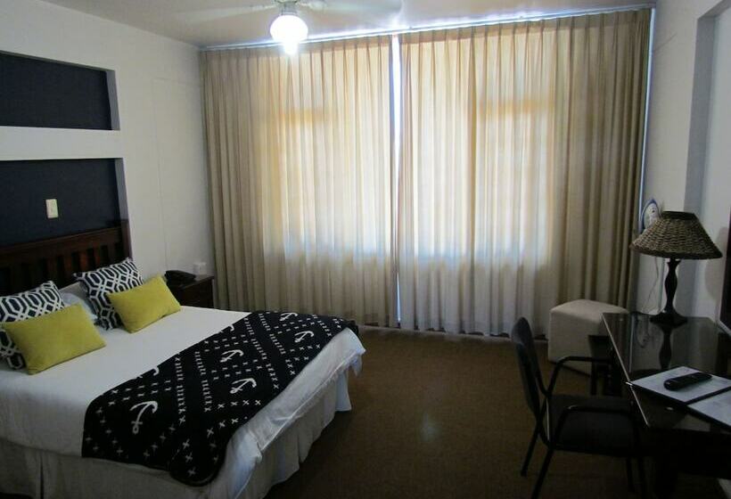 חדר סטנדרט, Hoedjiesbaai