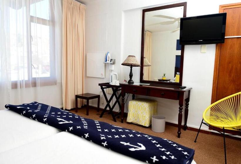 חדר סטנדרט, Hoedjiesbaai