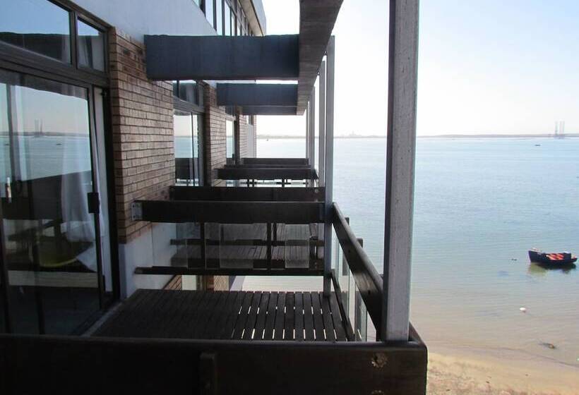 חדר סטנדרט, Hoedjiesbaai