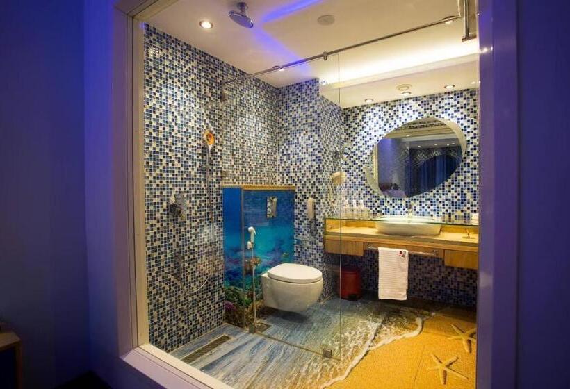 Номер Deluxe Вид на Бассейн, I Love Bell Bottoms Vagator Goa