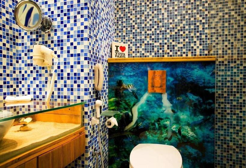 Номер Deluxe Вид на Бассейн, I Love Bell Bottoms Vagator Goa