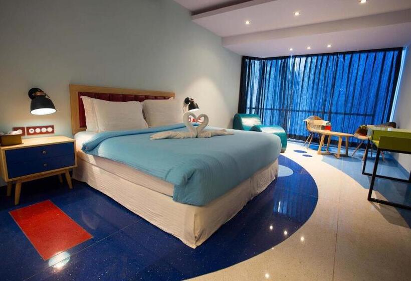 Номер Deluxe Вид на Бассейн, I Love Bell Bottoms Vagator Goa