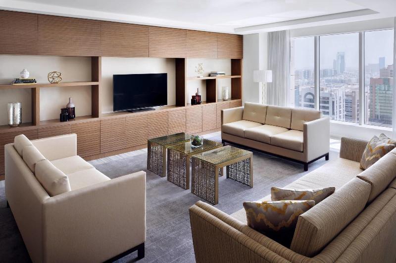 جناح جونيور سرير كينج, Marriott Hotel Downtown Abu Dhabi