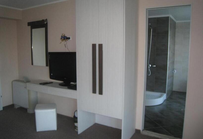 スイート, Milano