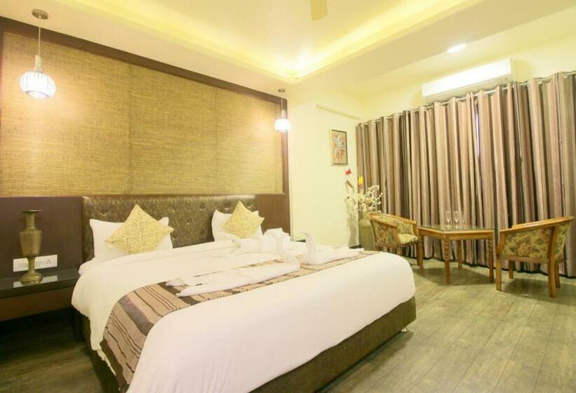 Номер Superior, Mittal Avenue & Paradise