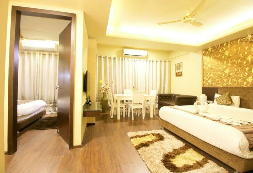 Президентский Люкс, Mittal Avenue & Paradise