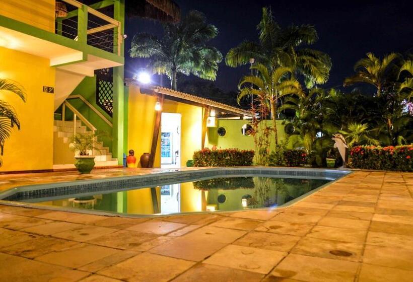 家庭间, Pousada Maturi   Pipa