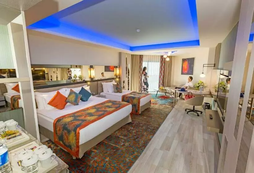 اتاق استاندارد با چشمانداز, Royal Seginus