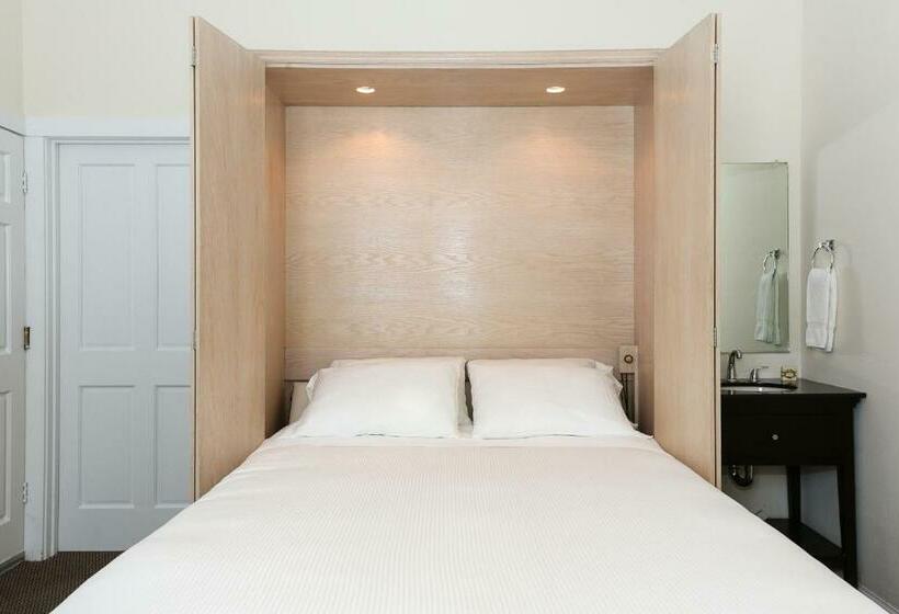 سوییت, The Grove Inn