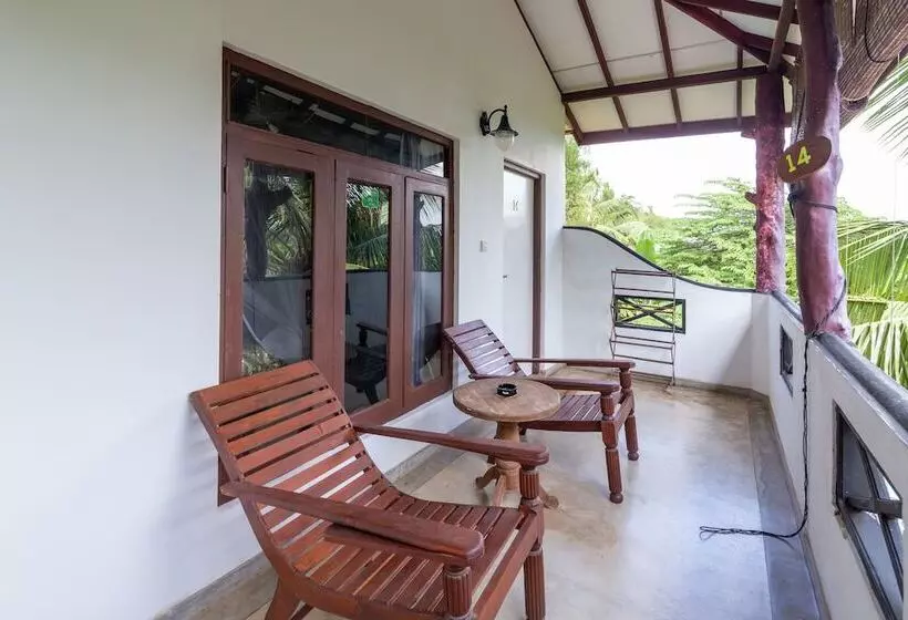 デラックスルーム, The Hideout Sigiriya