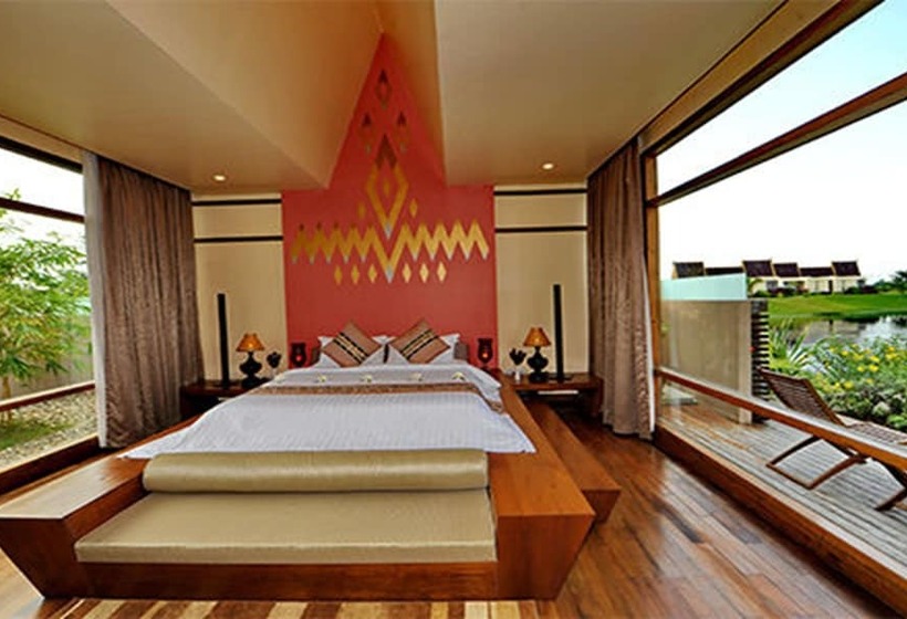 سوییت اجرایی, The Myat Mingalar