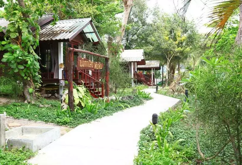 オーシャンビュージュニアスイート, Tubtim Resort
