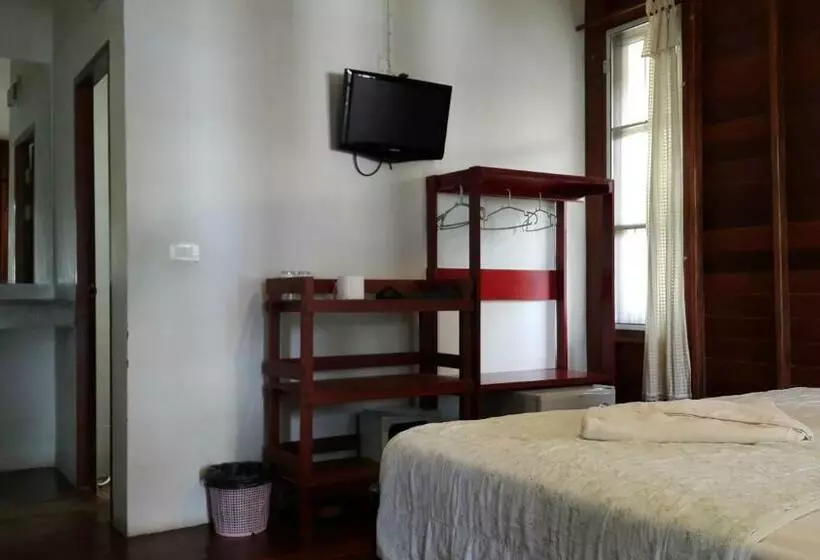 オーシャンビュースタンダードルーム, Tubtim Resort