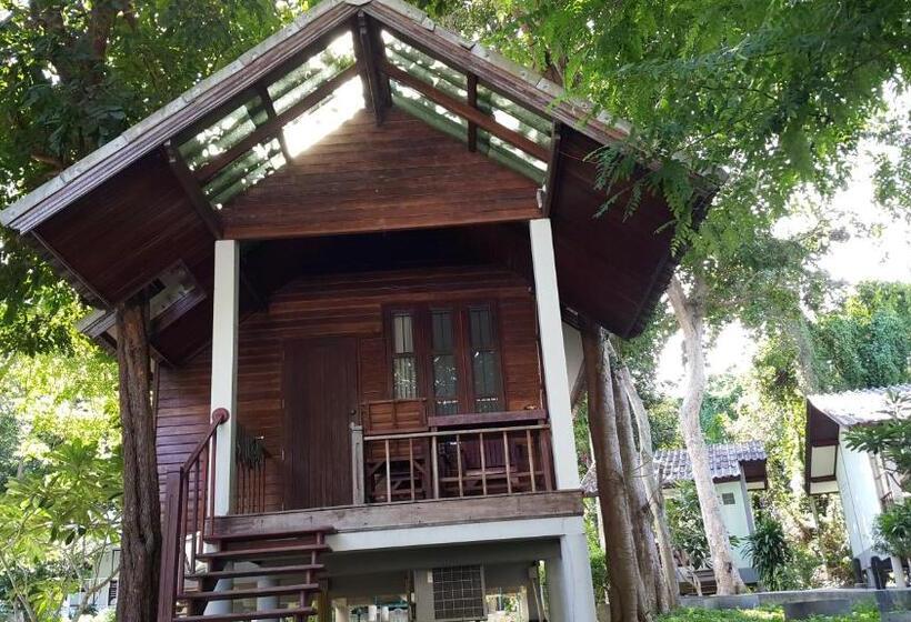 غرفة عائلية مطلّة علي الحديقة, Tubtim Resort