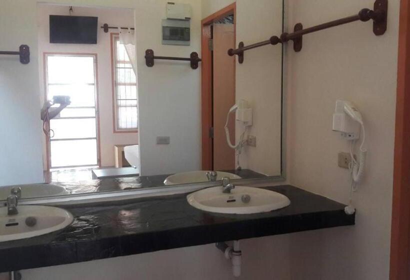 غرفة عائلية مطلّة علي الحديقة, Tubtim Resort