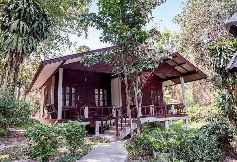 Семейный Номер Вид на Сад, Tubtim Resort