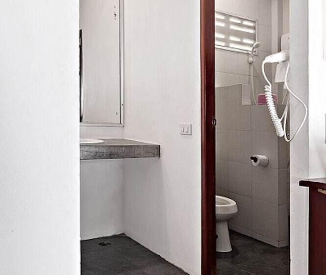 جناح جونيور مطل على الحديقة, Tubtim Resort