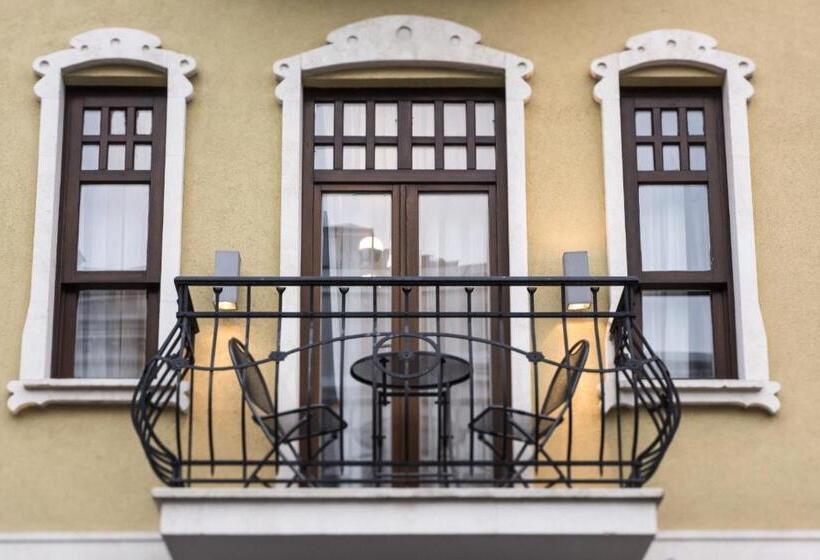 سوییت جونیور لوکس, Nevv Bosphorus Hotel & Suites