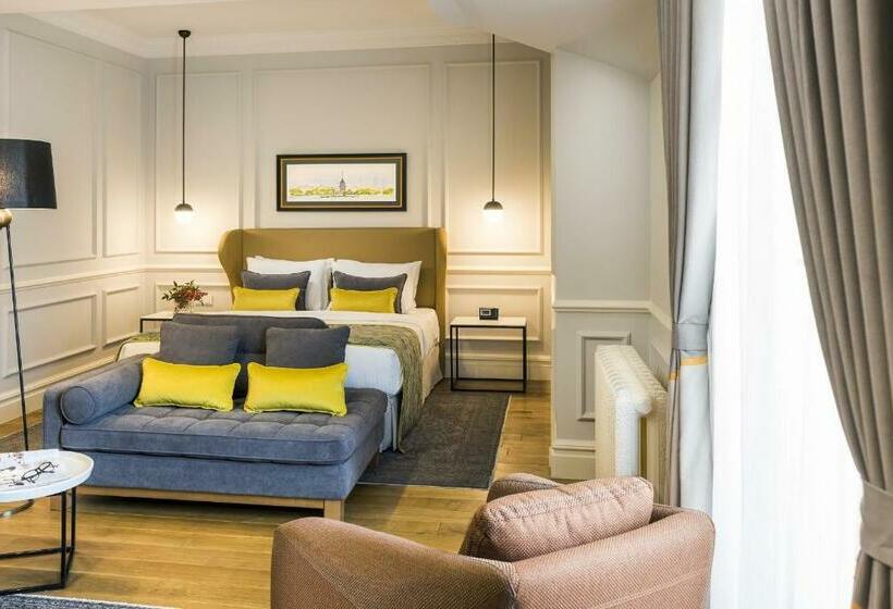 سوییت لوکس, Nevv Bosphorus Hotel & Suites