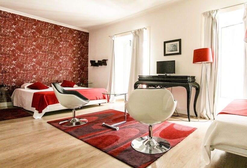 سوییت, Evora Inn