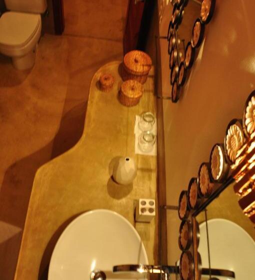 プールビュースタンダードルーム, Guest House Villa 2 Santos