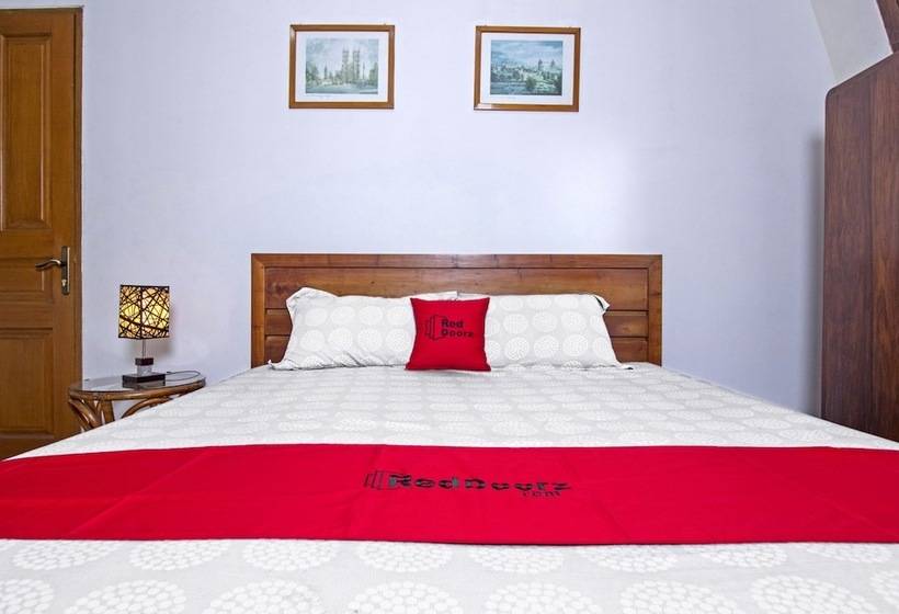 Номер Стандарт, Reddoorz Plus Near Parahyangan University
