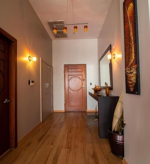 침실 3개 아파트, 200 M2   Puerto Santa Ana   3 Habitaciones