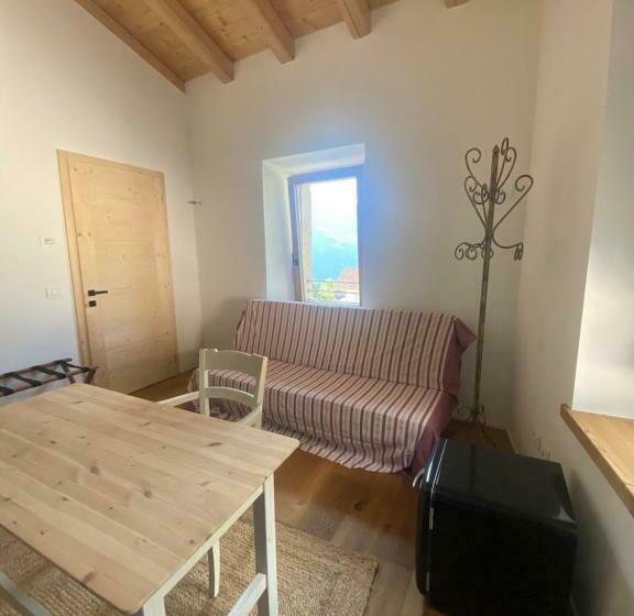 غرفة ديلوكس, Pedegagia