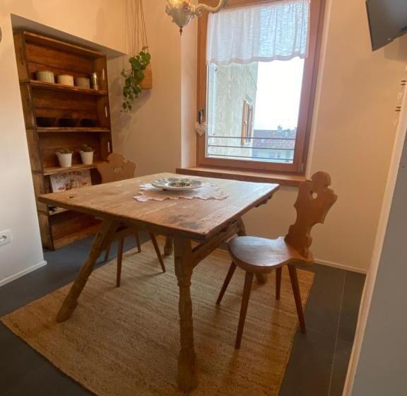 شقة غرفة واحدة ذات إطلالة, Pedegagia