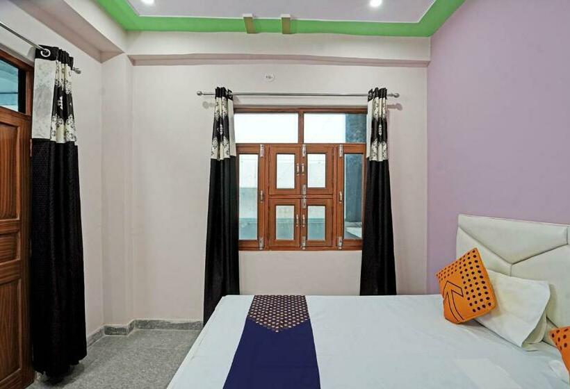 Трехместный Номер Классика, Oyo Flagship Hotel The Grand Classic