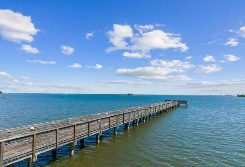 Pokój Standard z Balkonem, Key West In Sebastian