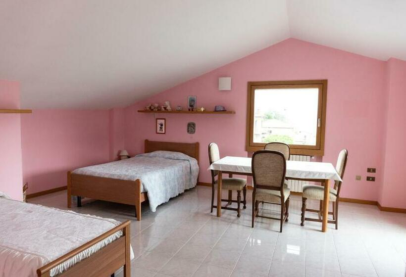 חדר סטנדרט נוף לאגם, B&b La Bouganville
