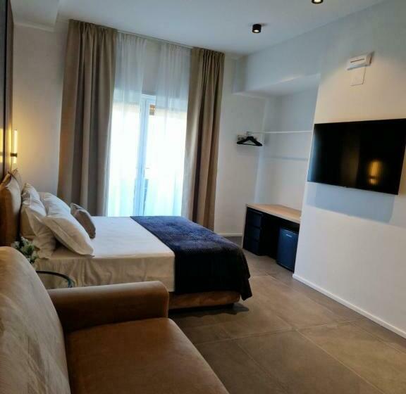 חדר סופריור לארבעה, Sicily Milazzo Seafront Rooms