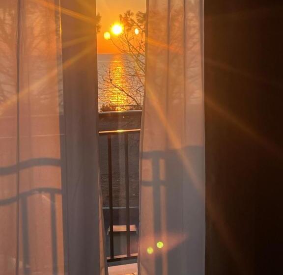 四人高级间, Sicily Milazzo Seafront Rooms