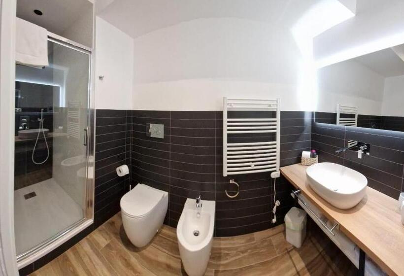 חדר סופריור לארבעה, Sicily Milazzo Seafront Rooms