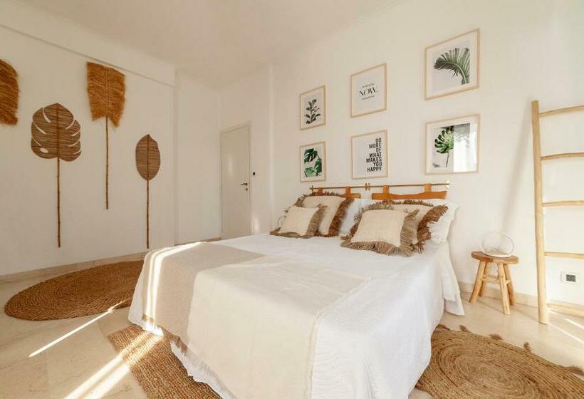 חדר סטנדרט לשלושה, La Casita