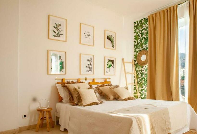 חדר סטנדרט לשלושה, La Casita