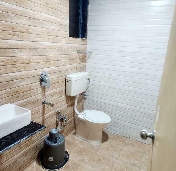 标准间, Teak Resort Karjat