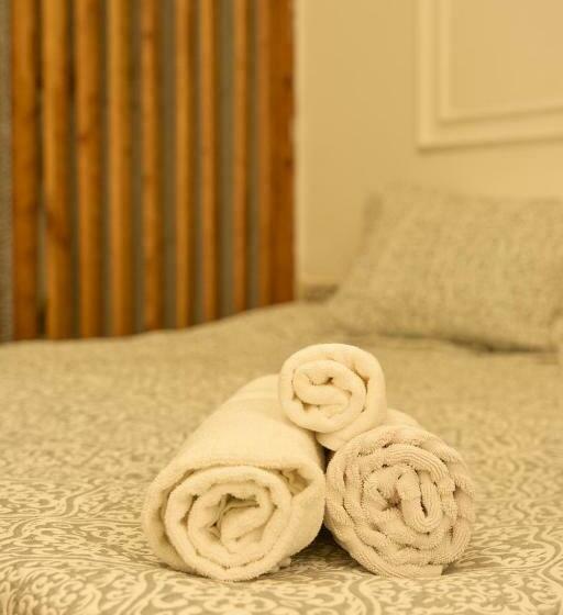 اتاق استاندارد, Royal Max Hotel & Spa