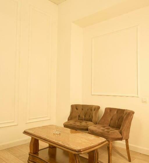 اتاق استاندارد, Royal Max Hotel & Spa