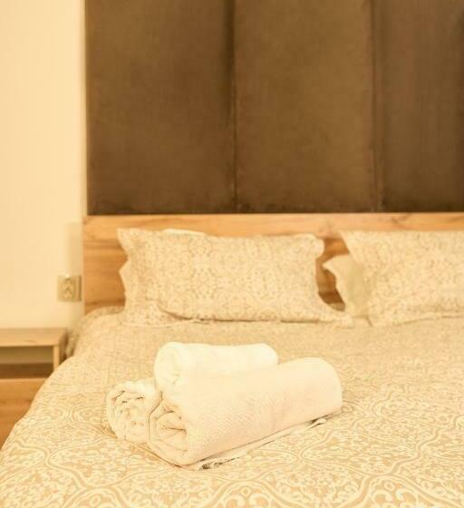 اتاق استاندارد, Royal Max Hotel & Spa